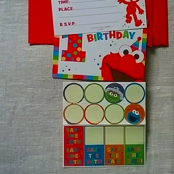 SESAME STREET BIRTHDAY SET - Picture 3 of 16